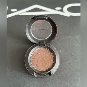 MAC eyeshadow in Buckwheat (discontinued)